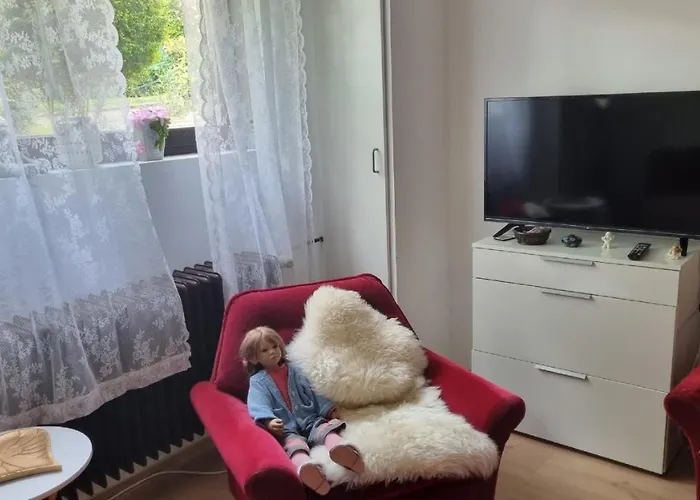 Πανσιόν Ferienzimmer Bei Thomas - Gemuetliches Schlaf- Und Wohnzimmer Mit Modernem Bad Ουλμ